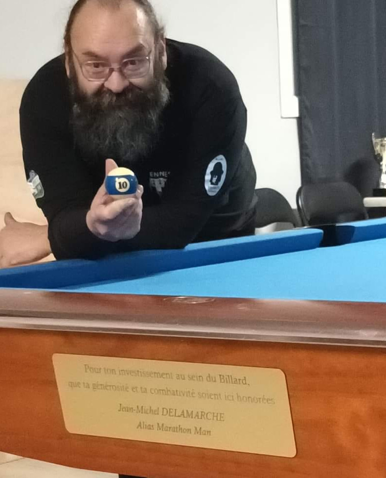 demi 10 billard marathonMan